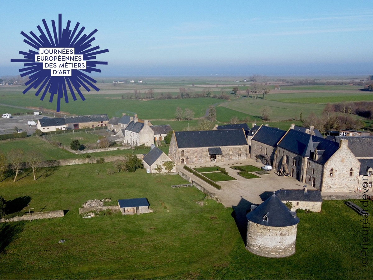 Artisan la main qui crée