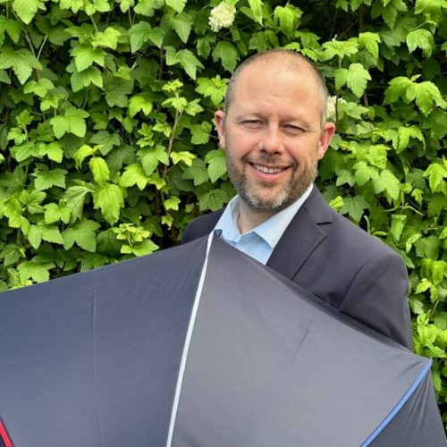 Yves-Charles BOCCASSINI, dirigeant de H2O Parapluies